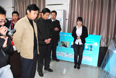 學院舉辦2012年暑期實習成果展