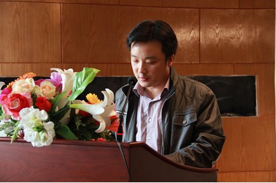 我院隆重召開2011屆畢業生就業工作總結表彰暨2012屆畢業生就業目標責任書簽約大會