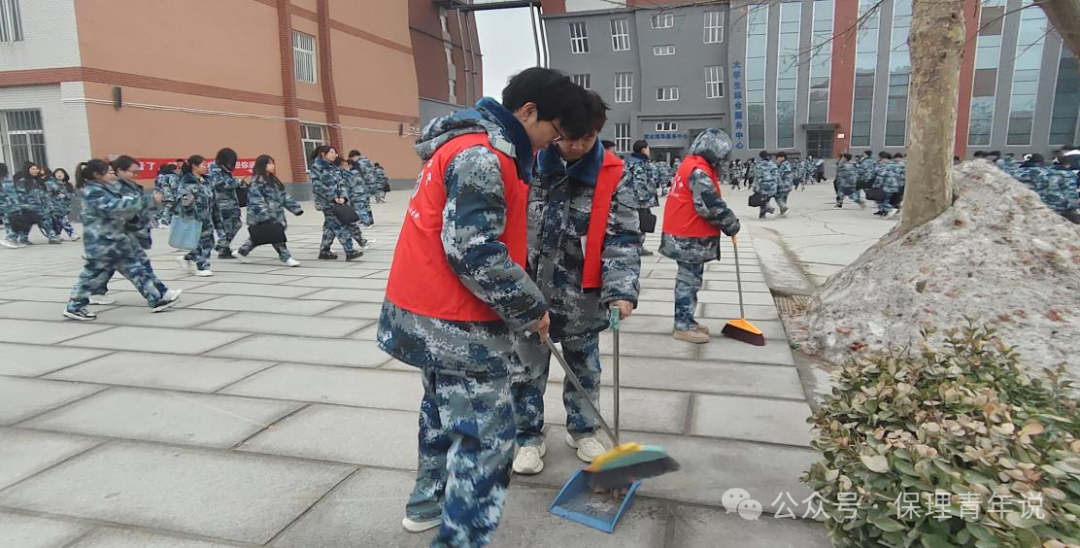 雷鋒精神共傳承，志愿服務學雷鋒