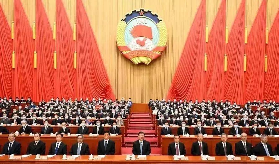 保定理工學院||管理學院||聚焦兩會|不忘初心齊奮進 高歌凱旋譜新篇