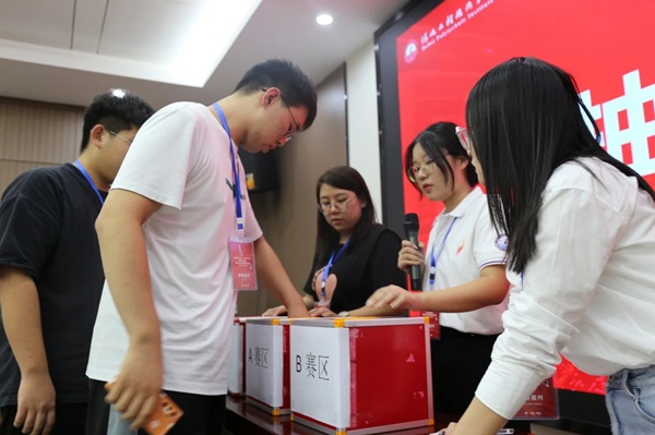 學風建設｜保定理工學院｜管理學院｜先進引領方向，榜樣凝聚力量（十一）