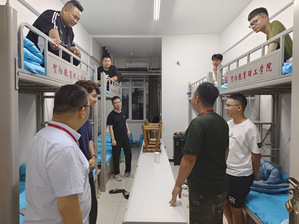 保定理工學院||管理學院||叮咚，你有一篇校園介紹請查收！