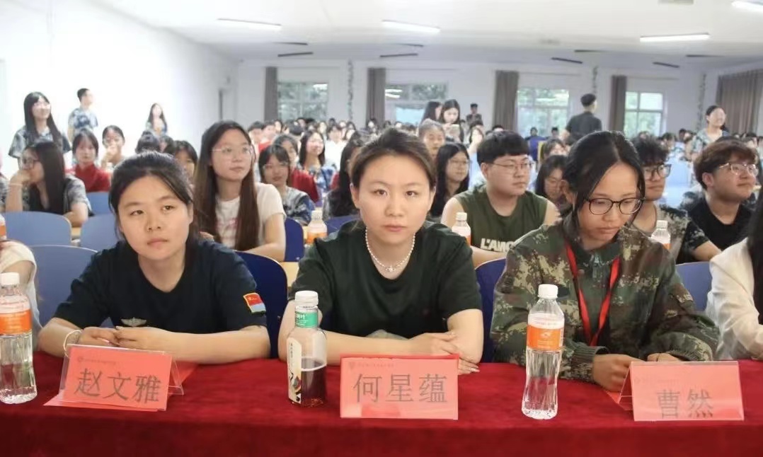 保理會計學院聚青春之火，譜會院華章