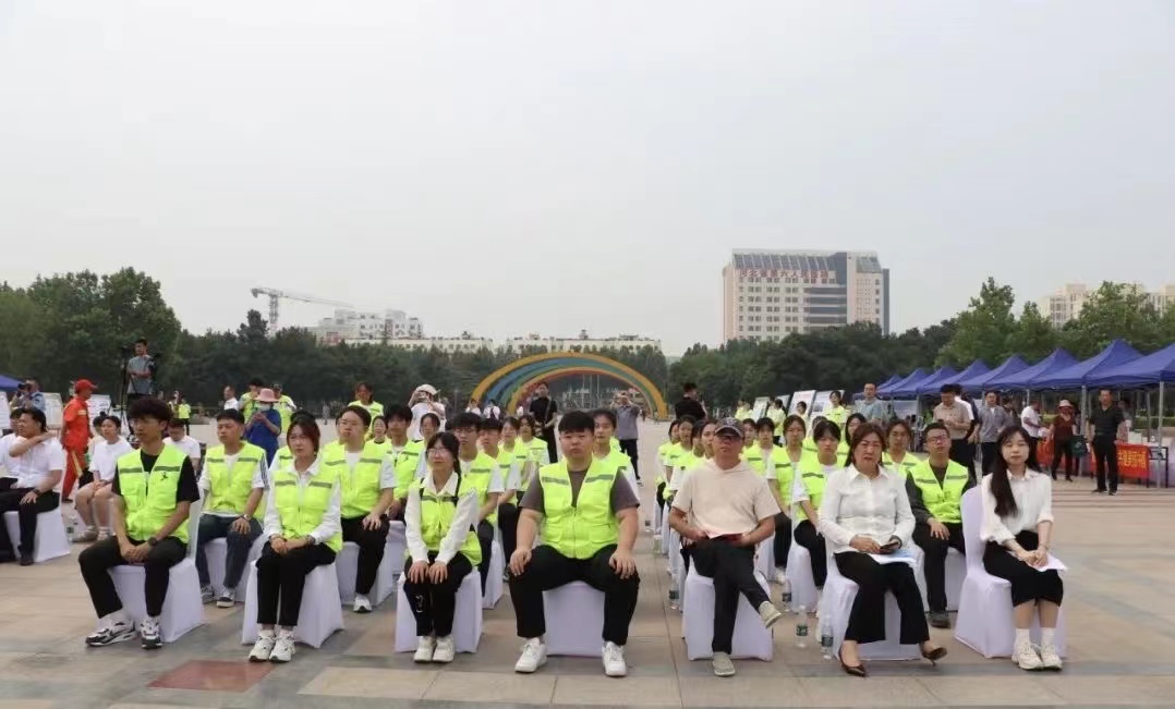志愿服務助你我   生態保護靠大家