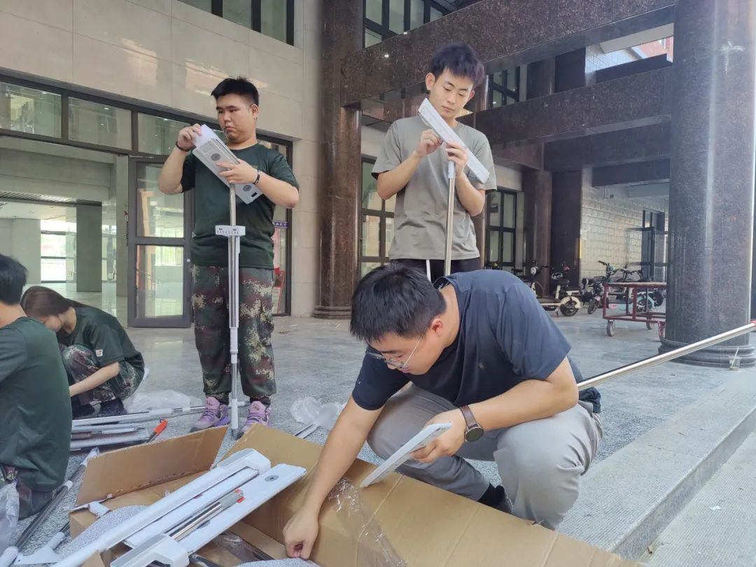 保定理工學院||以愛迎新，服務引領美好大學路