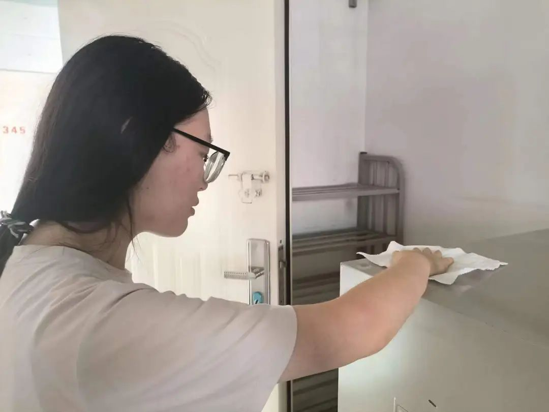 保定理工學院||以愛迎新，服務引領美好大學路
