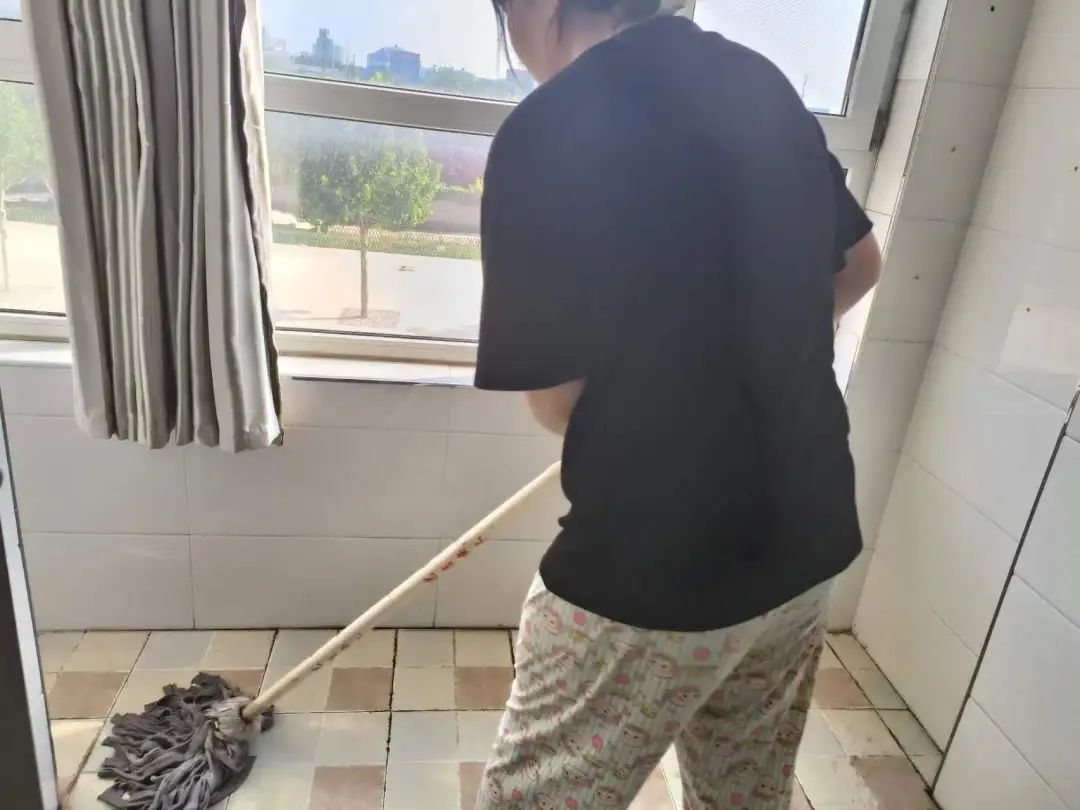 保定理工學院||以愛迎新，服務引領美好大學路