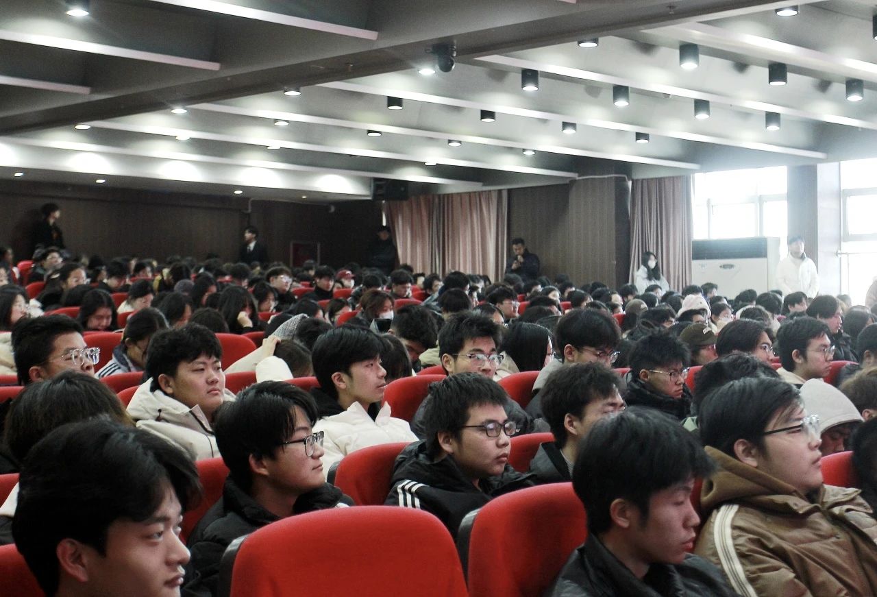 弘揚中華體育精神，踐行奧林匹克使命｜信息科學與工程學院｜奧林匹克主題講座順利開展