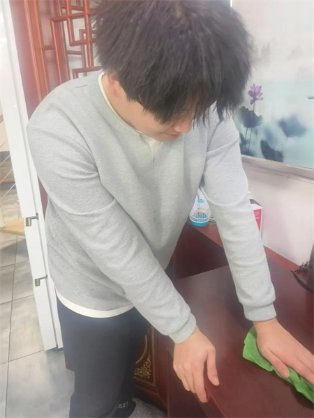 “社會實踐悟感恩，孝老愛親筑家園”——保定理工學院藝術學院社會實踐活動 (二)