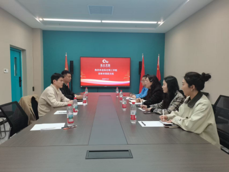 聚焦人才培養方案 藝術教育同研共進 ——保定理工學院藝術學院赴河北美術學院