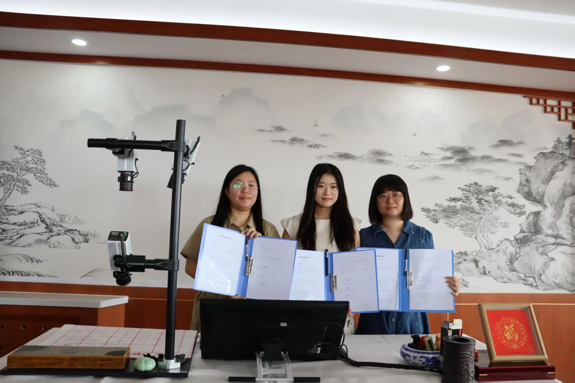 保定理工學(xué)院‖教育學(xué)院‖遇見未來，共育花開—2025屆教育學(xué)院家長接待日圓滿完成