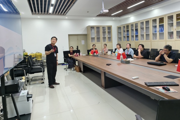 保定理工學(xué)院經(jīng)濟(jì)學(xué)院骨干教師磨課圓滿舉行