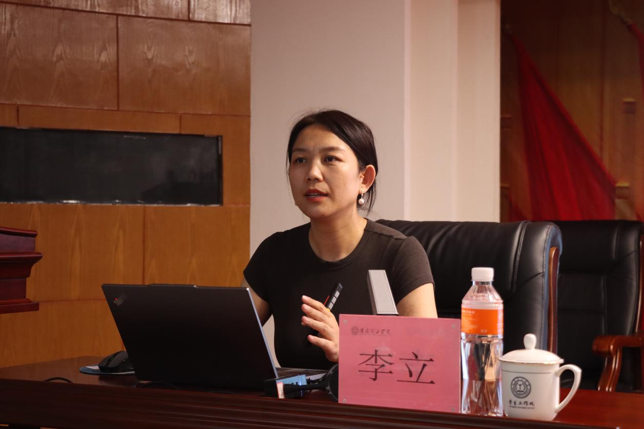 理論賦能強本領(lǐng) 實踐礪心促成長—— 保定理工學(xué)院開啟輔導(dǎo)員專業(yè)成長“雙引擎”