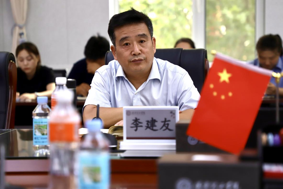 我校召開(kāi)2025-2026-1期初教學(xué)準(zhǔn)備會(huì)(老生)