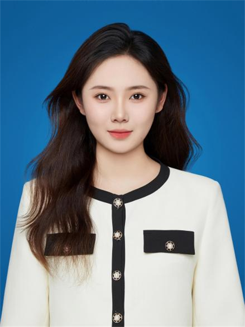 李齊璟雯