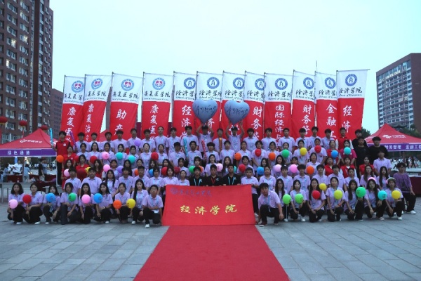 執手引航啟新序，傾心護航暖故園——2025級迎新志愿服務工作圓滿結束