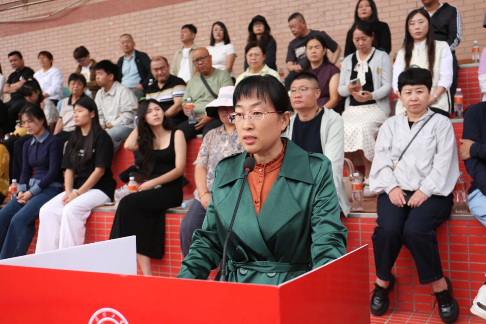 青春逐夢 強國有我——保定理工學(xué)院2025級新生開學(xué)典禮暨軍訓(xùn)結(jié)營式盛大舉行