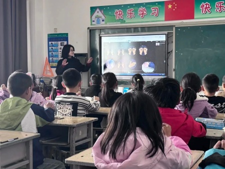 美育潤童心 文藝助振興｜保定理工學院美育支教走進易縣鄉村小學