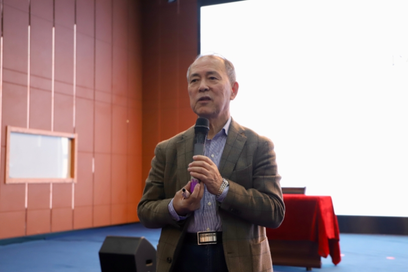 弘揚教育家精神 筑牢育人初心——保定理工學院特邀曲建武教授作專題講座