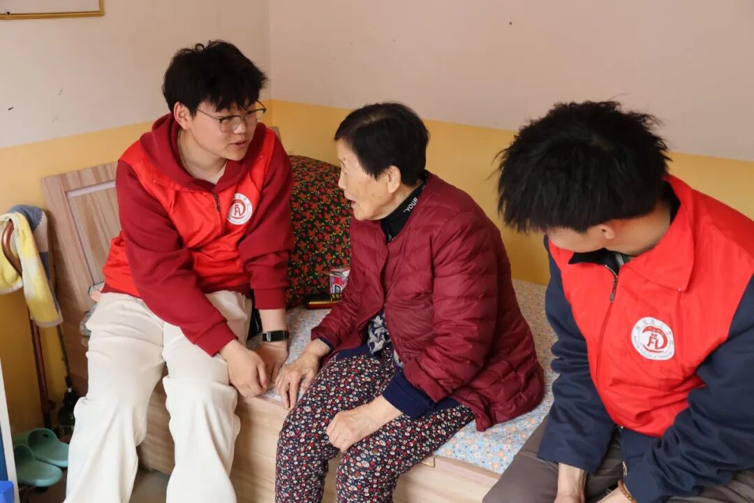 【5·益行動】看保理青年如何“益”起發光｜保定理工學院“社會公益日”系列活動紀實