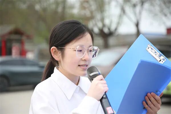 賡續薪火淬初心·篤行奮進向未來——保定理工學院第三十九期新團員入團儀式隆重舉行