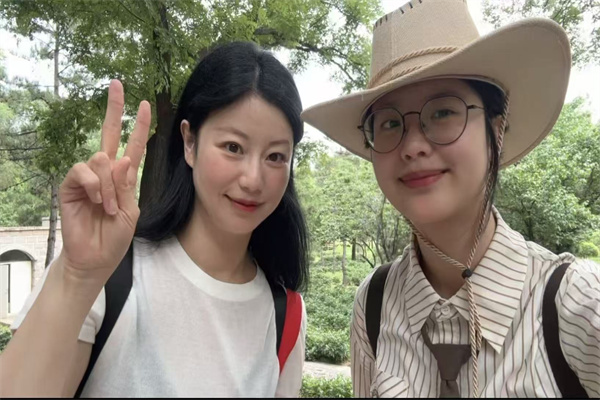 寸草春暉報母恩，康院學子傳真情——康復醫學院開展母親節感恩實踐活動