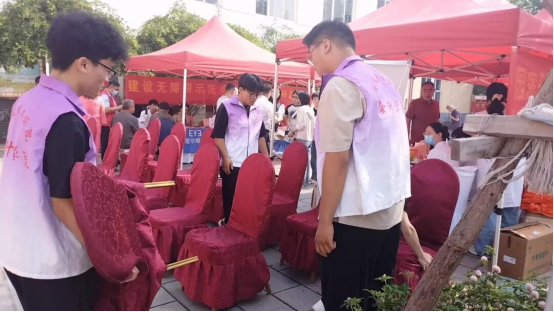 微光匯聚 與愛同行 ——會計學院助力蓮池區助殘日活動