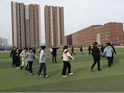 從“心”開始，聚力前行|保定理工學院 第六期輔導員心理素質拓展活動圓滿完成