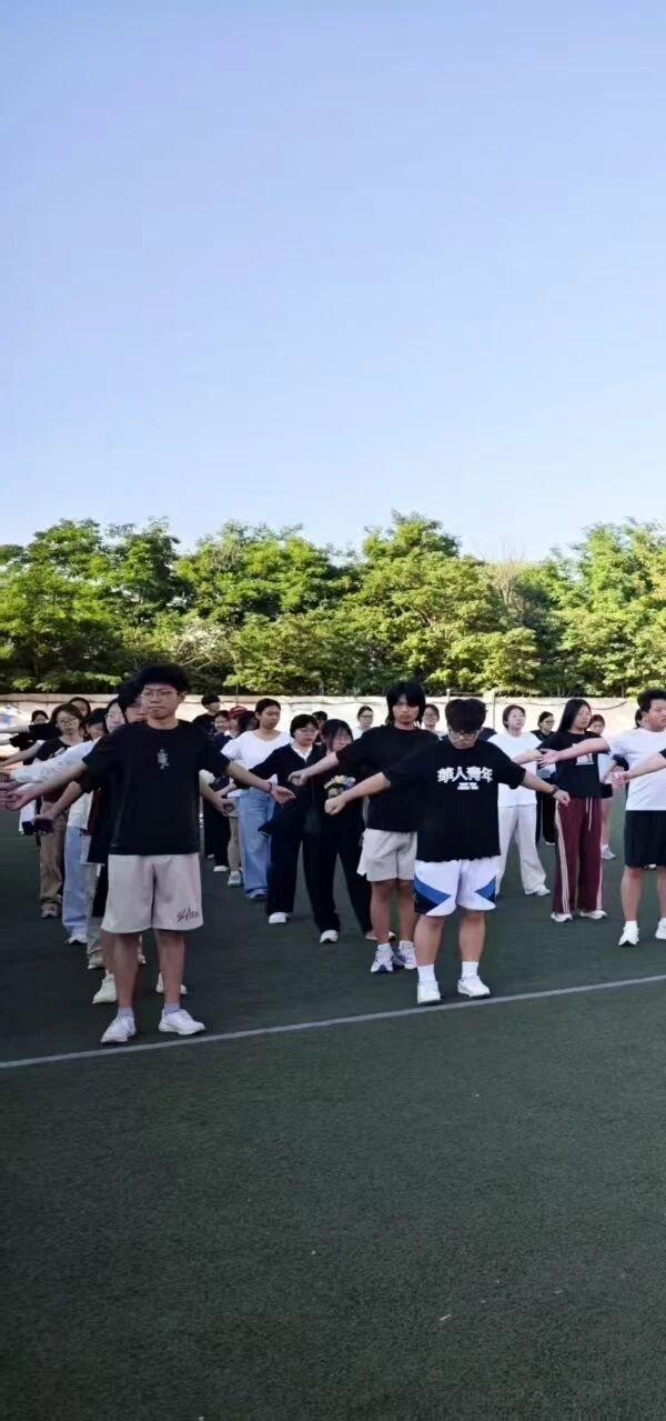 陽光晨跑礪意志 學風領航啟新程——我院“陽光晨跑?學風領航”活動正式啟動