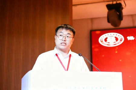 保定理工學(xué)院藝術(shù)學(xué)院2026畢業(yè)典禮成功舉辦 | 乘風(fēng)赴山海，逐夢啟新程