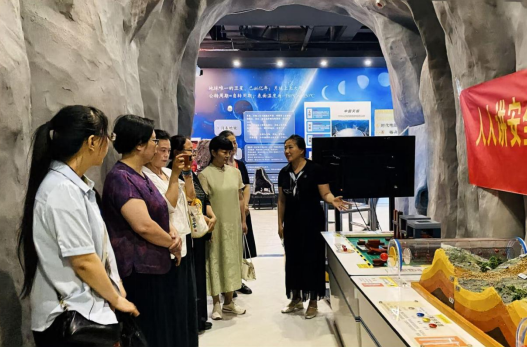 校地聯動聚力，共話合作新篇——保定市災害防御協會到我校參觀交流