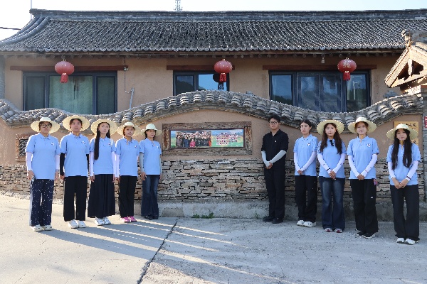 踏尋鄉土研學足跡，傳遞康復醫者溫情——康復醫學院于顧家臺村開展暑期三下鄉觀摩研學活動