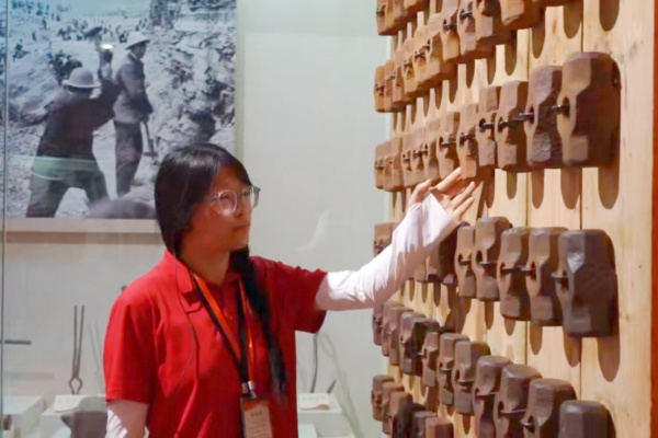 尋源·傳承·踐行：保定理工學(xué)院赴紅旗渠開展三下鄉(xiāng)實(shí)踐