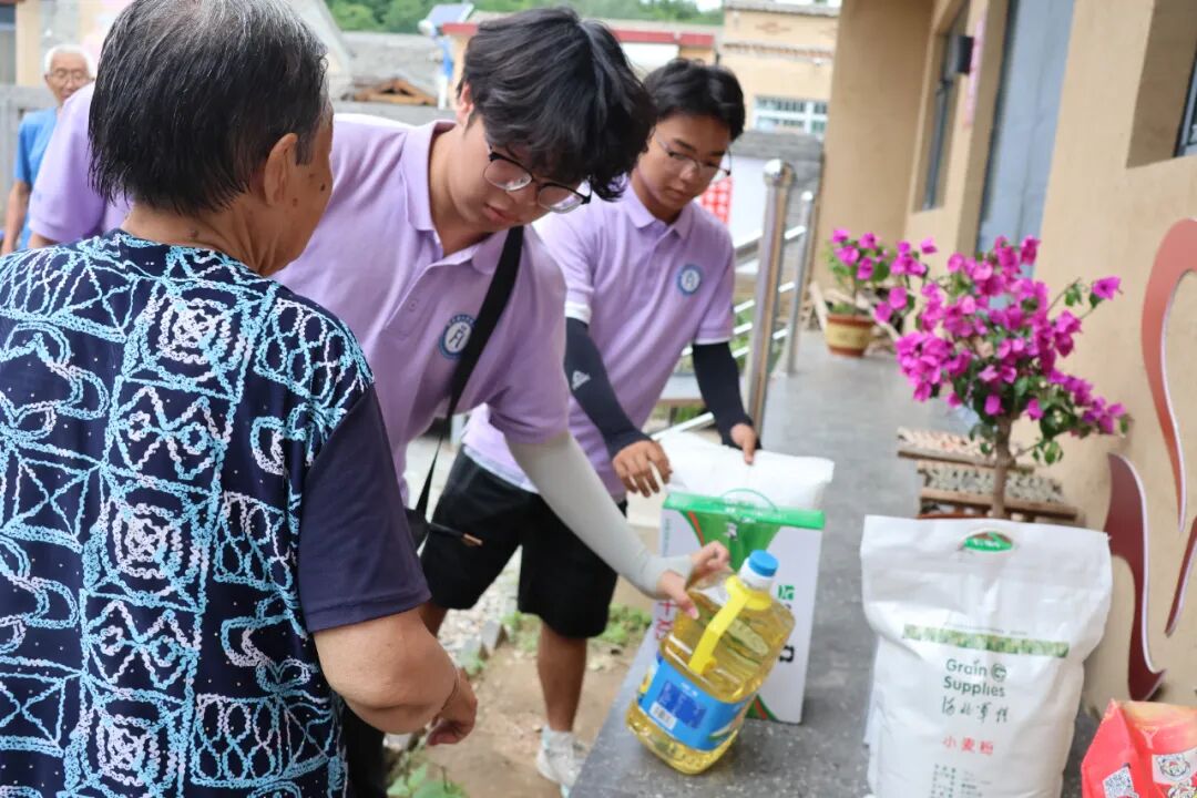 情暖顧家臺，青春慰鄉鄰——經濟學院三下鄉實踐團走訪慰問鄉村老年群眾