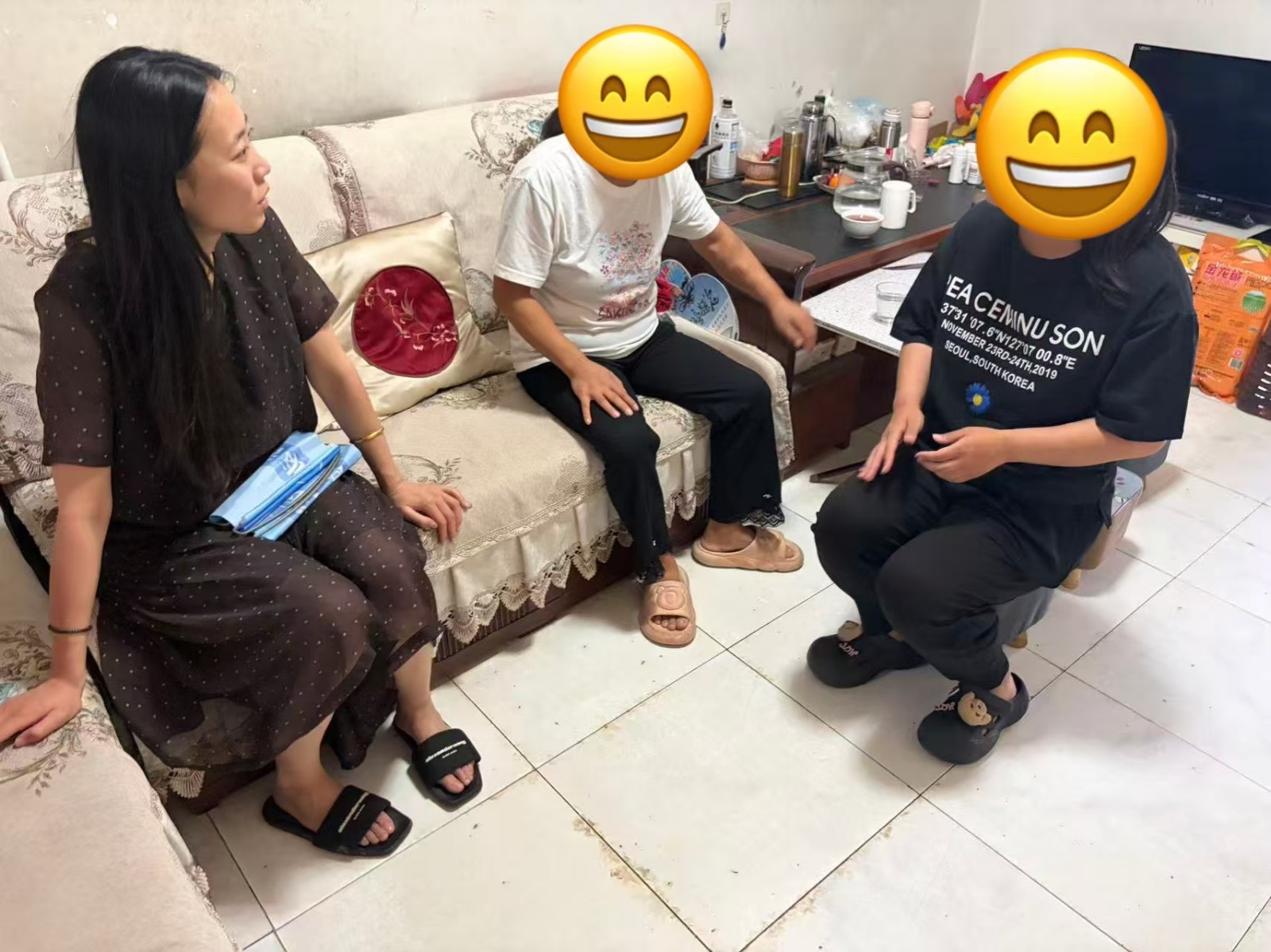 【家訪送暖，共育筑夢】登門送愛連家校，合力同心助成長——保定理工學(xué)院經(jīng)濟學(xué)院開展2026年暑期家訪活動（五）