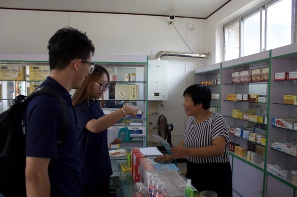 智播惠農 實干興鄉｜保定理工學院管理科學與工程學院2026年暑期“三下鄉”實踐團走進定興農業示范基地開展直播助農實踐