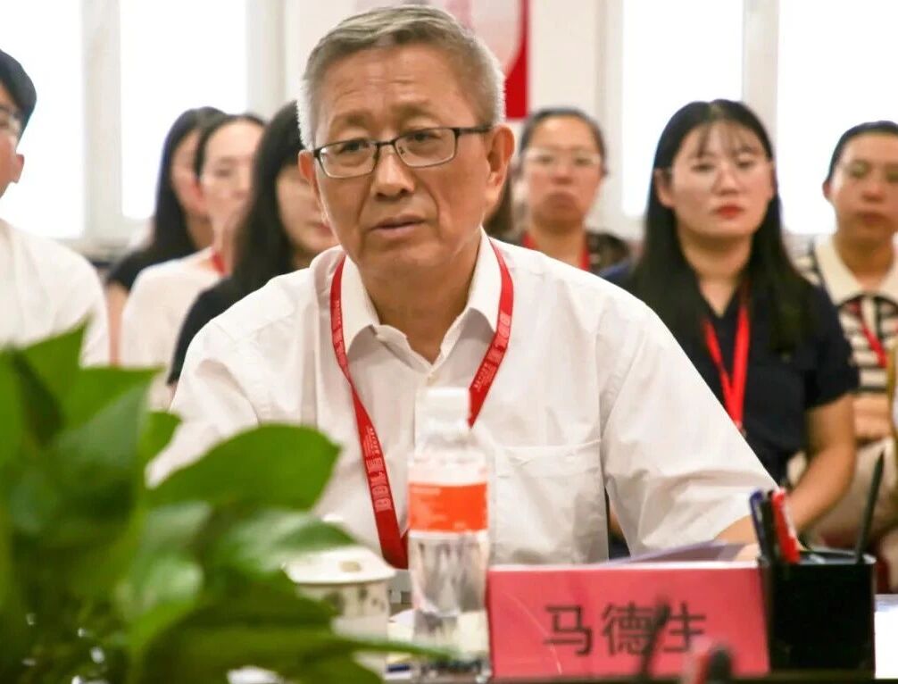 校領導出席馬克思主義學院“習近平新時代中國特色社會主義思想概論”集體備課會 聚力推動黨的創新理論進課堂