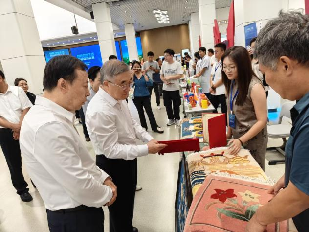 保定理工學院亮相2026年全國科普月保定系列活動——特色科創與非遺成果精彩展出