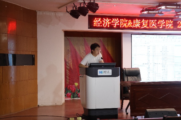 康復醫學院2026級迎新志愿者服務培訓順利開展