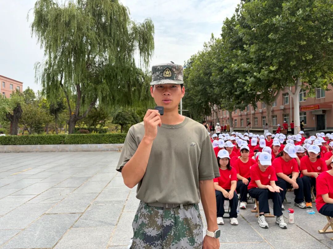 歷練青春，教官心聲——經濟學院軍訓教官專訪·第一期